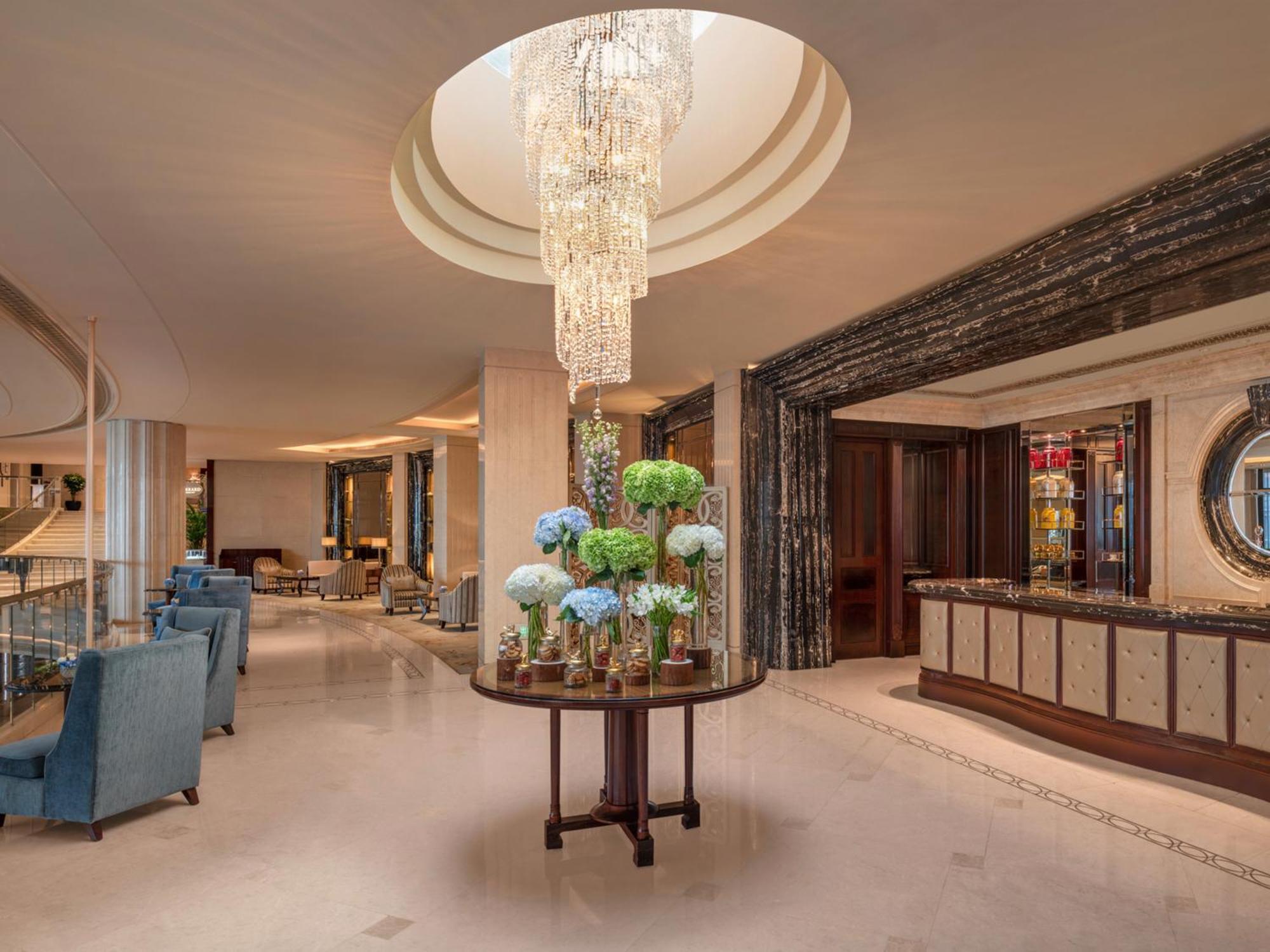 วอลดอร์ฟ แอสทอเรีย เซี่ยงไฮ้ ออน เดอะ บันด์ Hotel ภายนอก รูปภาพ
